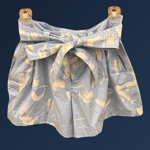 Light Blue & White High-Rise Pleated Shorts with Tie Belt, Size 4, 2 Pockets, Co - Picture 11 of 11